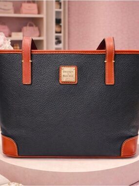 Dooney & Bourke Black Tan Tote Large Bag Pebble Grain Shopper Laptop Work